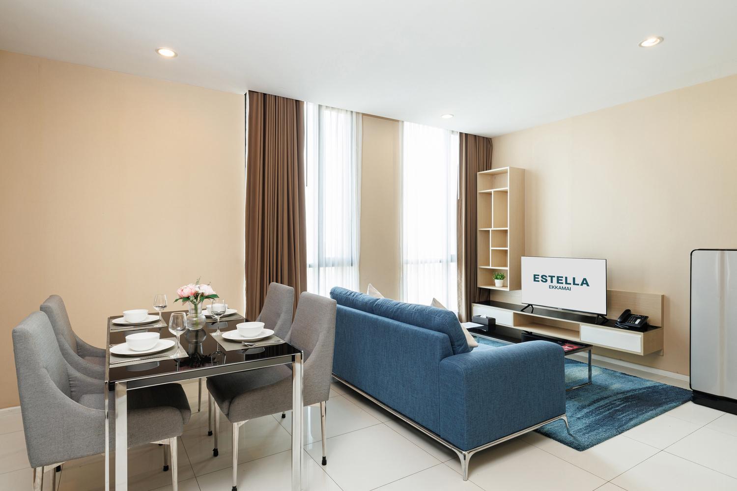 Estella Ekkamai Bangkok Exterior foto