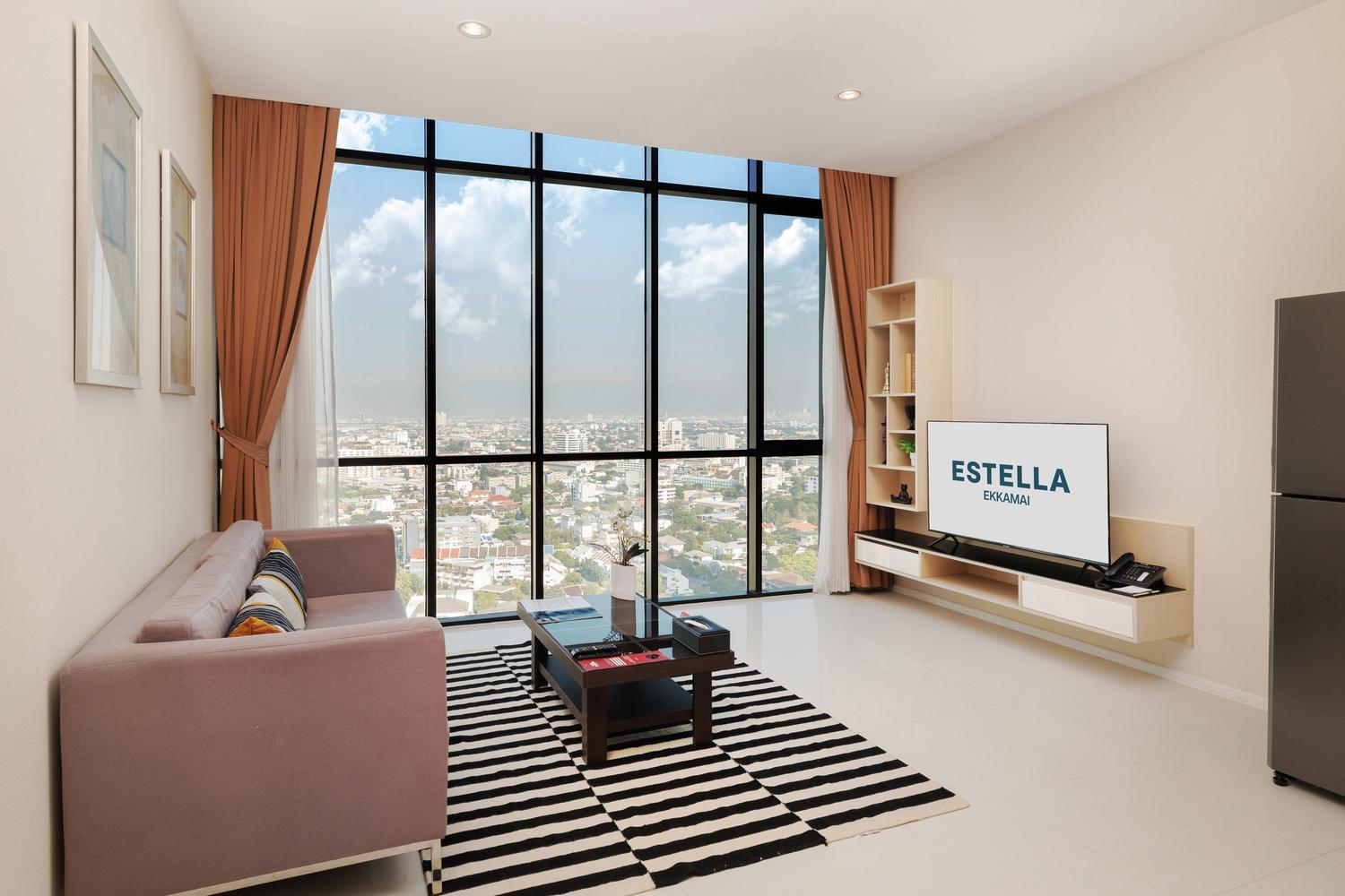 Estella Ekkamai Bangkok Exterior foto