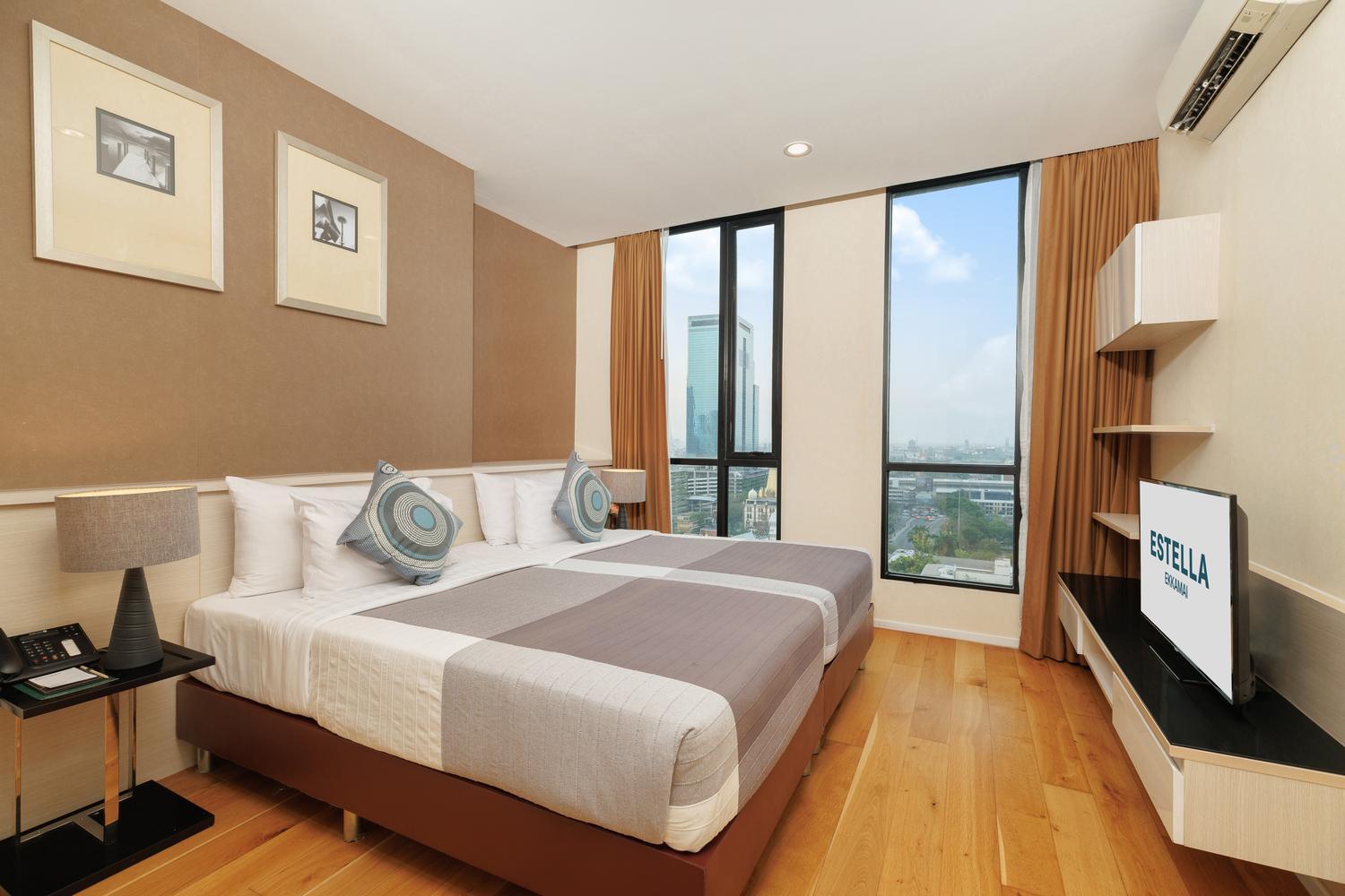 Estella Ekkamai Bangkok Exterior foto