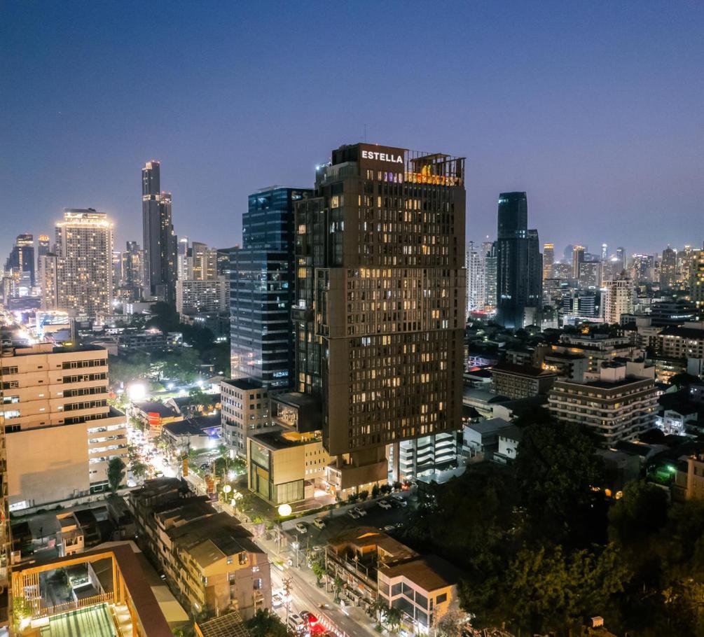 Estella Ekkamai Bangkok Exterior foto